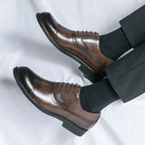 Sapatos Clássicos de fato masculino