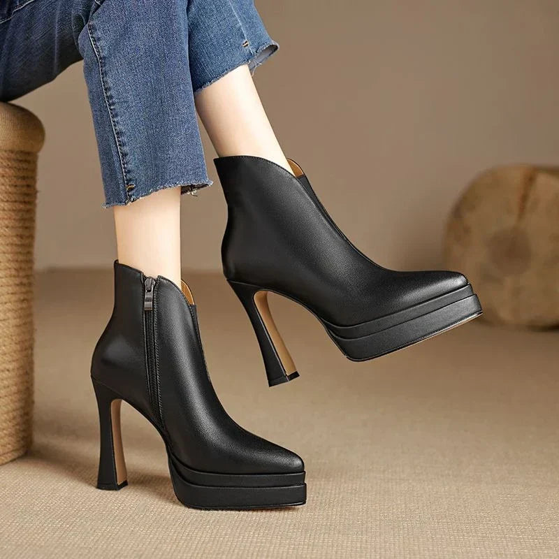 Botas com estilo retro e um toque de modernidade feminino
