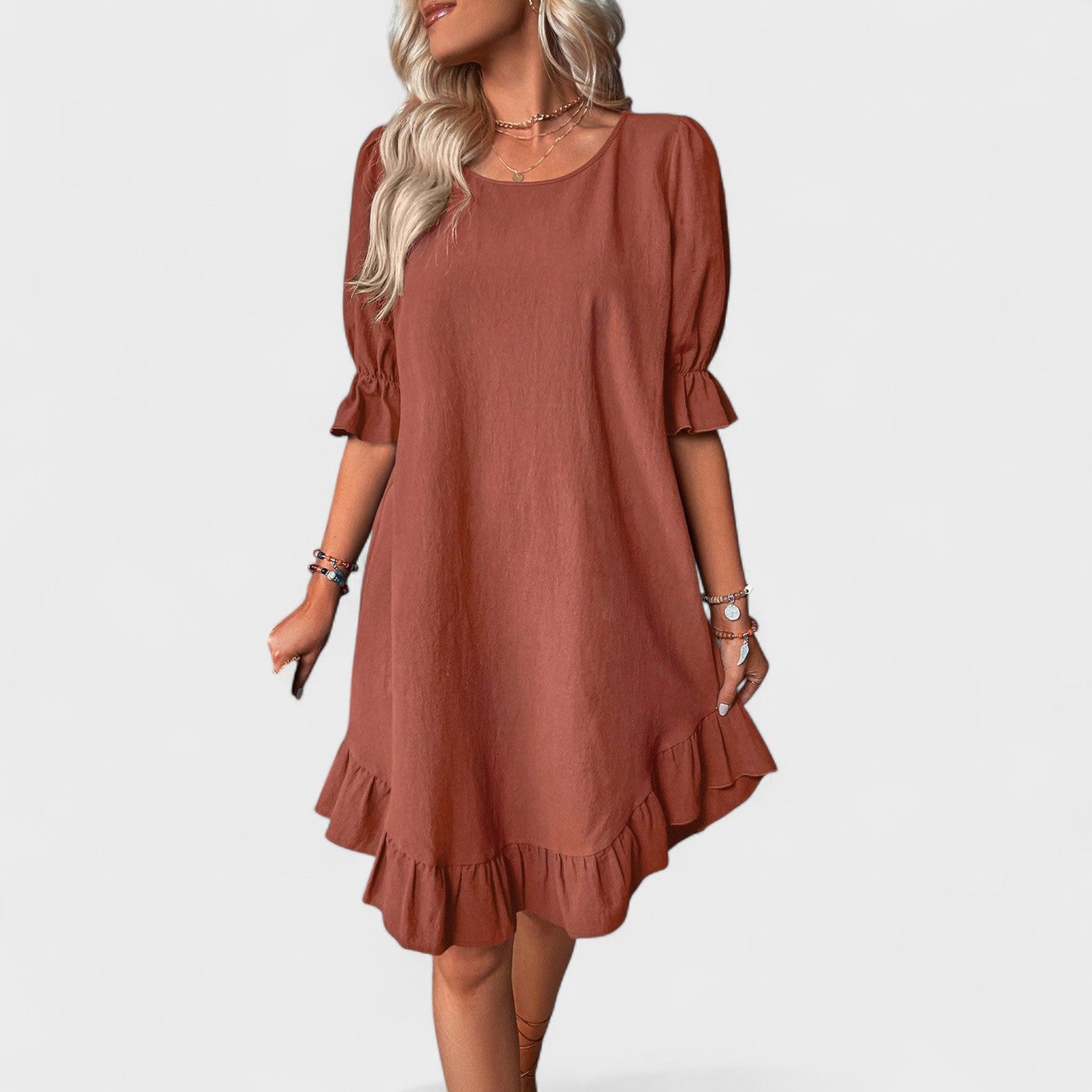 Vestido casual com folhos feminino