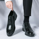 Sapatos Clássicos de fato masculino