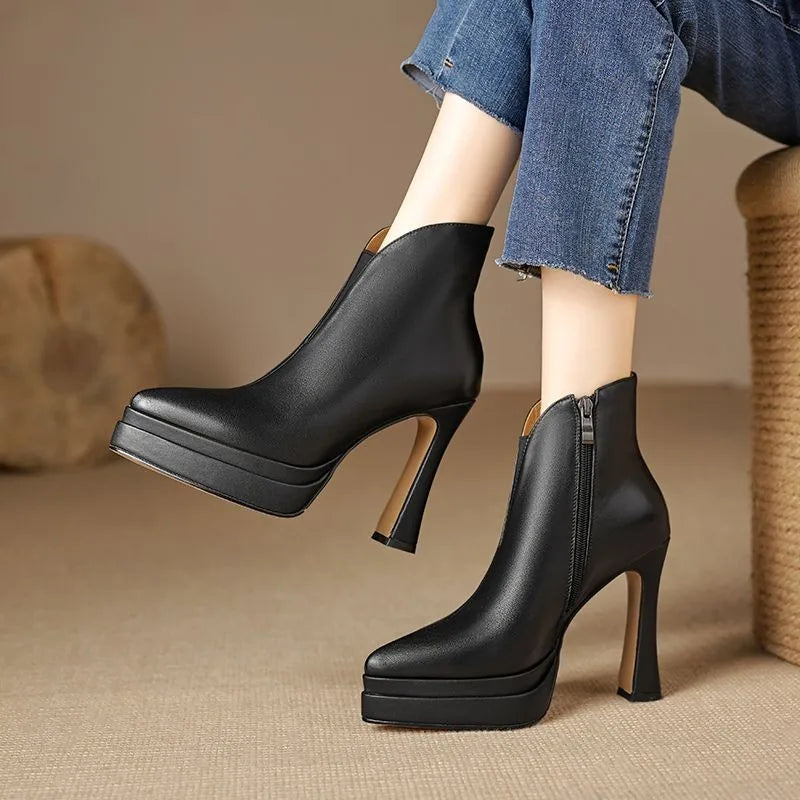 Botas com estilo retro e um toque de modernidade feminino