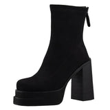 Botas com estilo moderno com o conforto da camurça feminino