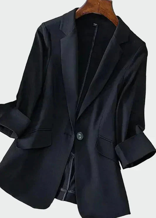 Blazer em linha moderna feminino