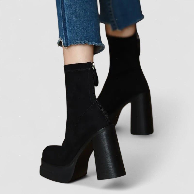 Botas com estilo moderno com o conforto da camurça feminino