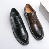 Sapatos Clássicos de fato masculino