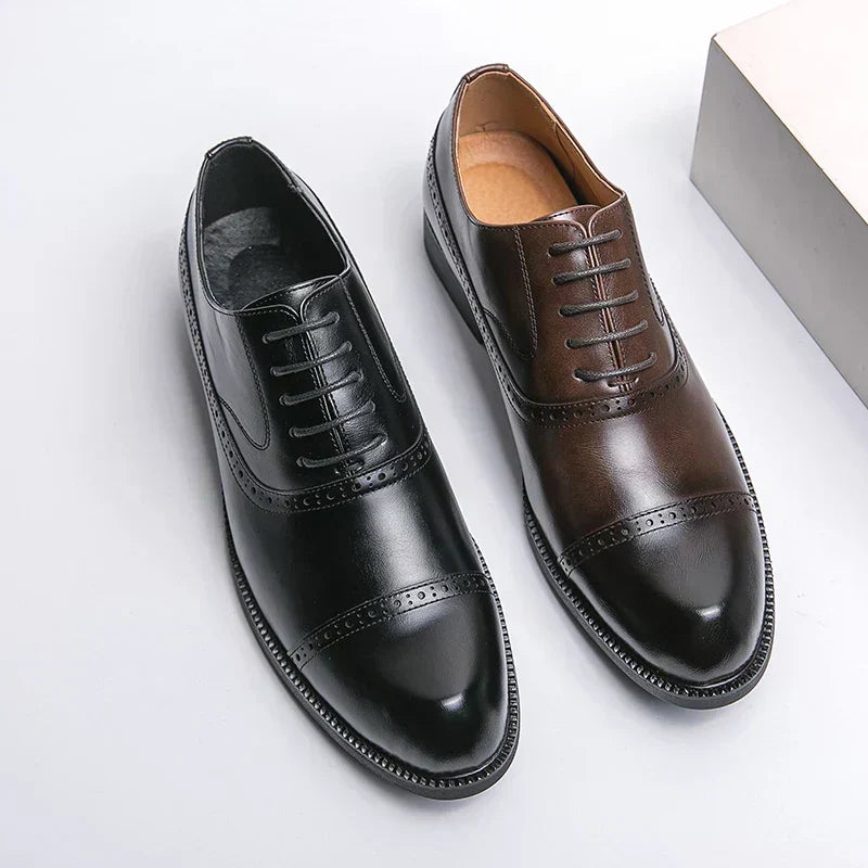 Sapatos Clássicos de fato masculino