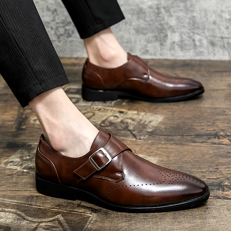 Sapatos de fato masculino