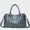 Bolsa de ombro elegante atemporal feminino
