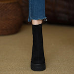 Botas com estilo moderno com o conforto da camurça feminino
