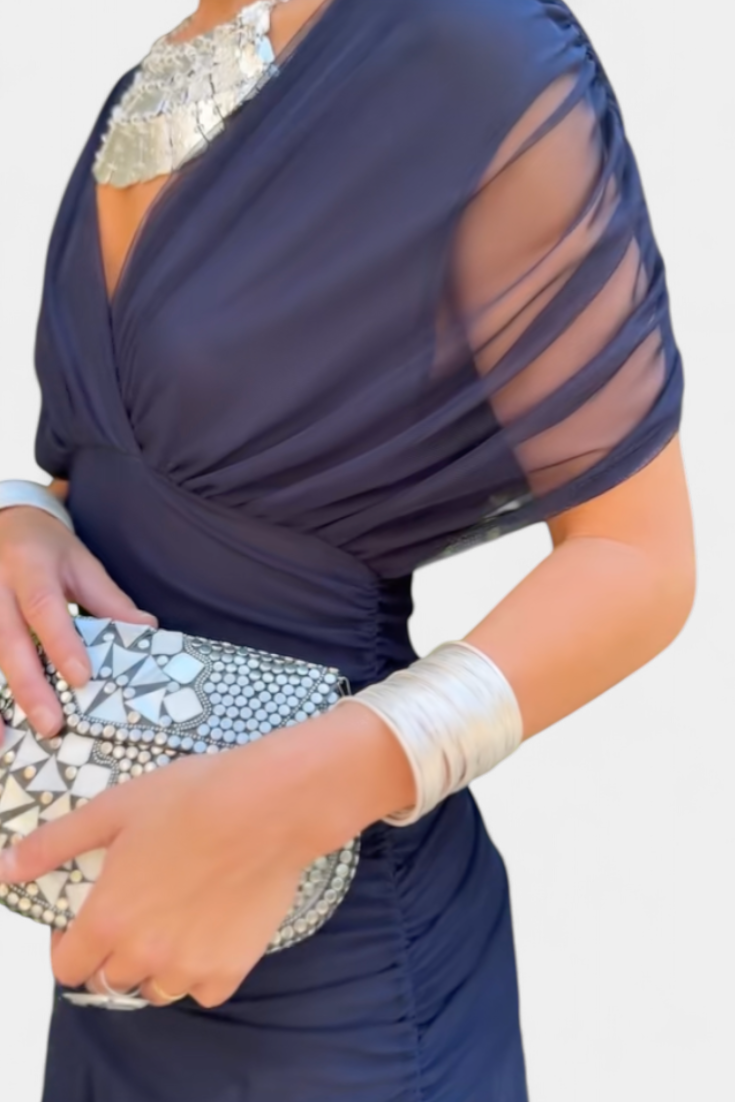 Vestido elegante com decote em V feminino