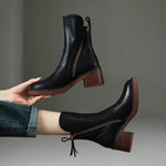 Botas em pele feminino