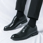 Sapatos Clássicos de fato masculino