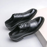 Sapatos Clássicos de fato masculino