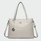 Bolsa elegante atemporal feminino