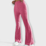 Calças largas com estilo feminino