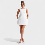 Mini vestido com pérolas feminino