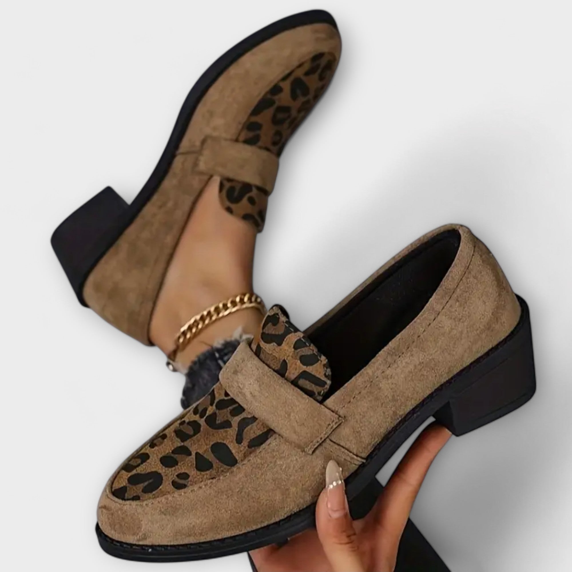 Sapatos femininos elegantes com padrão de leopardo feminino