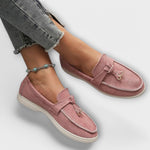 Mocassins Femininos Beiges com Cordão Decorativo feminino