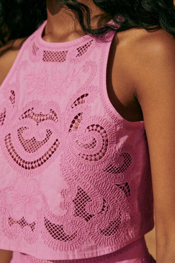 Conjunto Rosa em Renda feminino