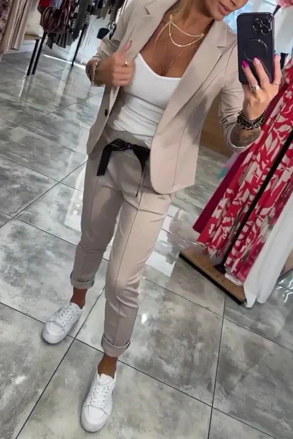Conjunto elegante feminino