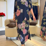 Lia - Vestido Maxi com Estampa Floral em Chiffon
