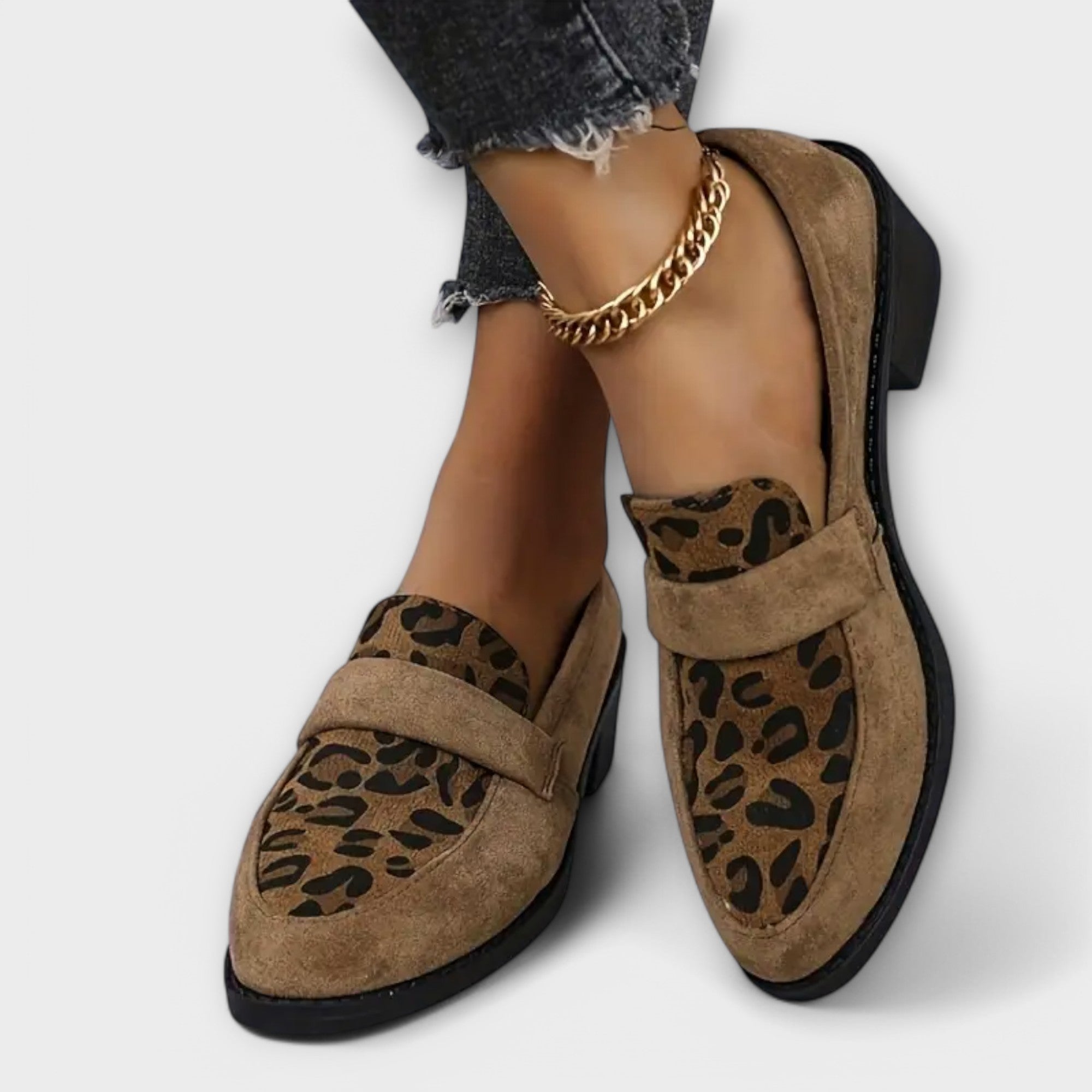 Sapatos femininos elegantes com padrão de leopardo feminino