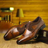 Sapatos de fato masculino