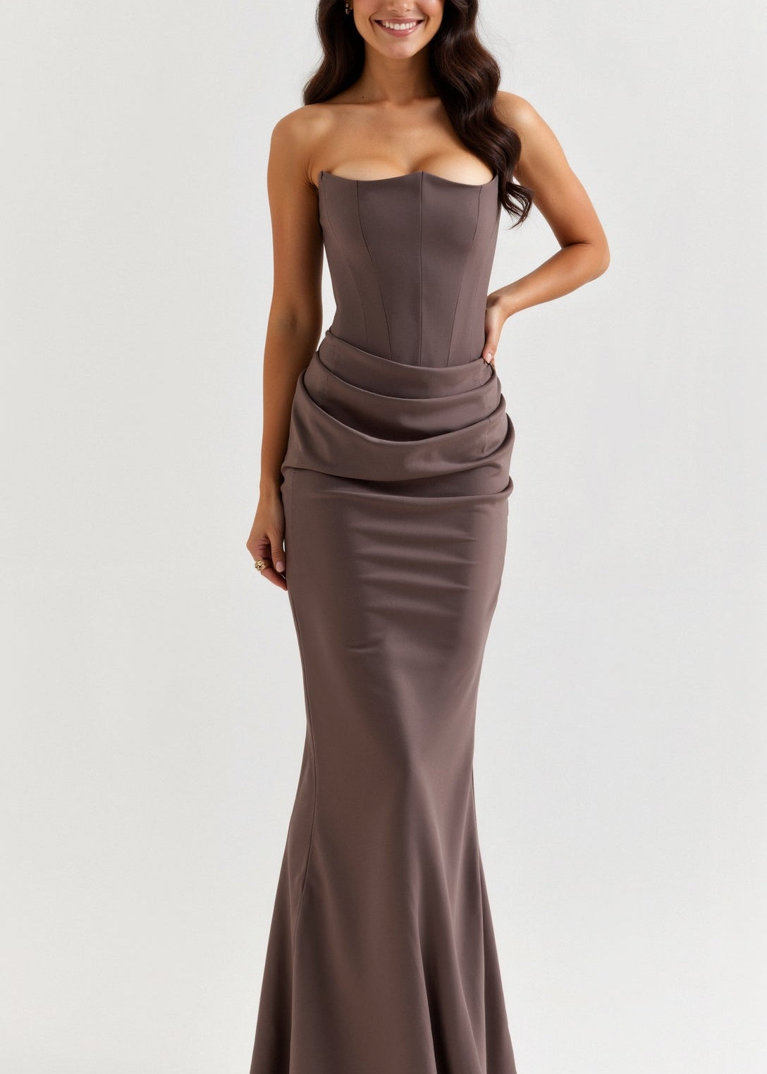 Vestido comprido com corpete feminino