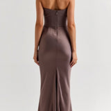 Vestido comprido com corpete feminino