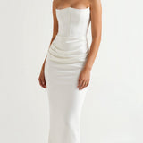 Vestido comprido com corpete feminino
