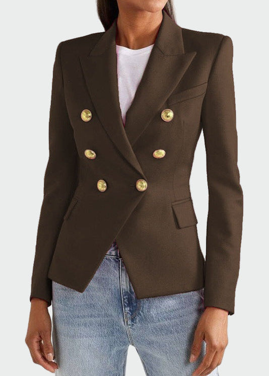 Blazer em linha clássica feminino