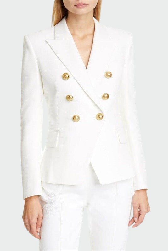 Blazer em linha clássica feminino