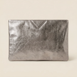 Naevia | Clutch Metalizada Elegante