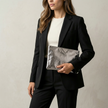 Naevia | Clutch Metalizada Elegante