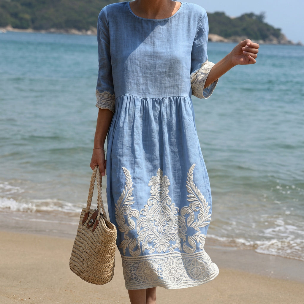 Vestido com Estampa de Plantas e Flores