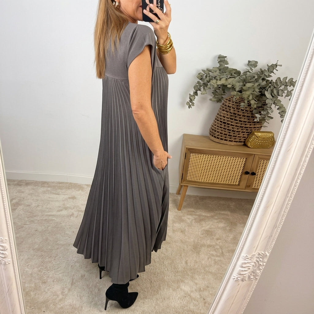 Vestido de Conforto Atemporal feminino