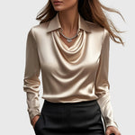 Blusa de Cetim Luxuosa com Decote Suave feminino