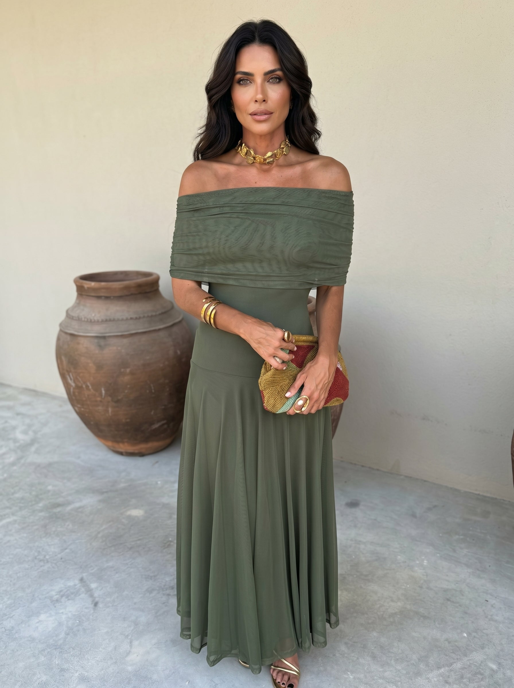 Inês | Vestido Maxi de Ombro Descoberto