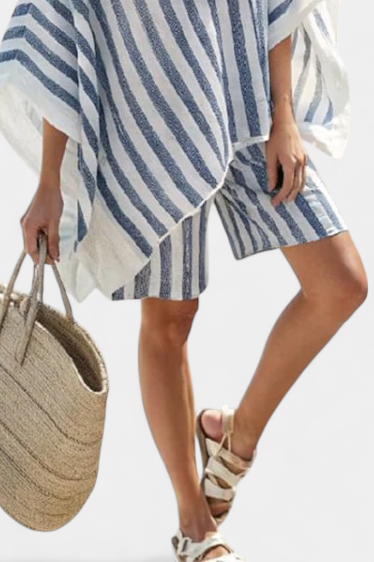 Conjunto Listrado Blusa e Calções feminino