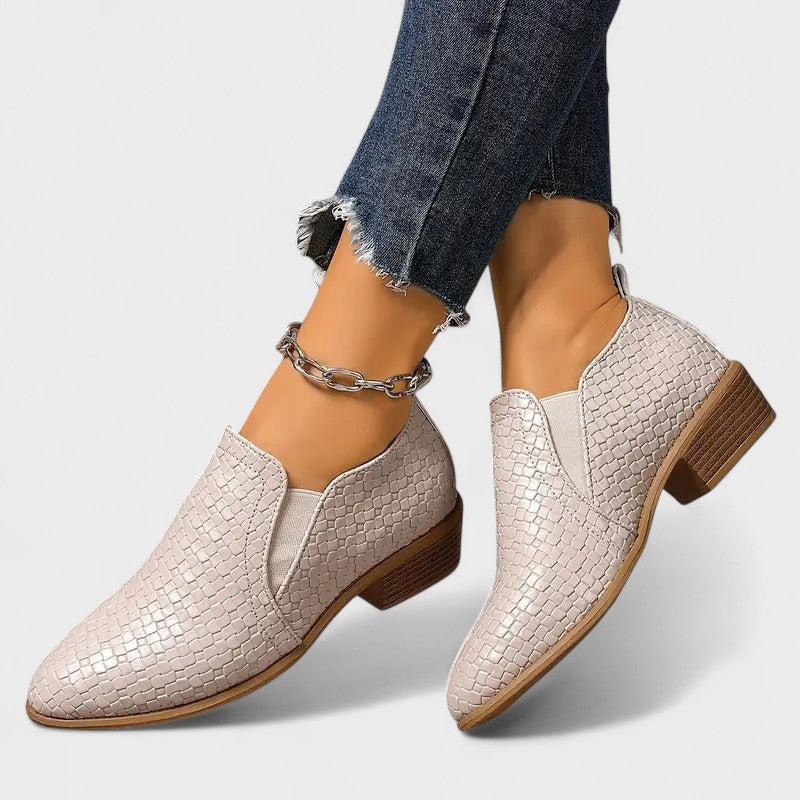 Sapatos casuais elegantes feminino
