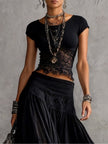 Matilde | Conjunto com renda e saia plissada
