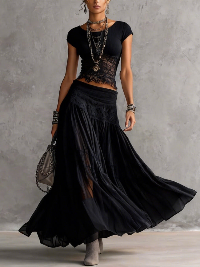 Laura | Conjunto com renda e saia plissada