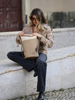 Berlia | Mala Hobo de Linhas Minimalistas