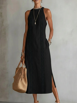 Vestido Clara com renda delicada e charme de verão