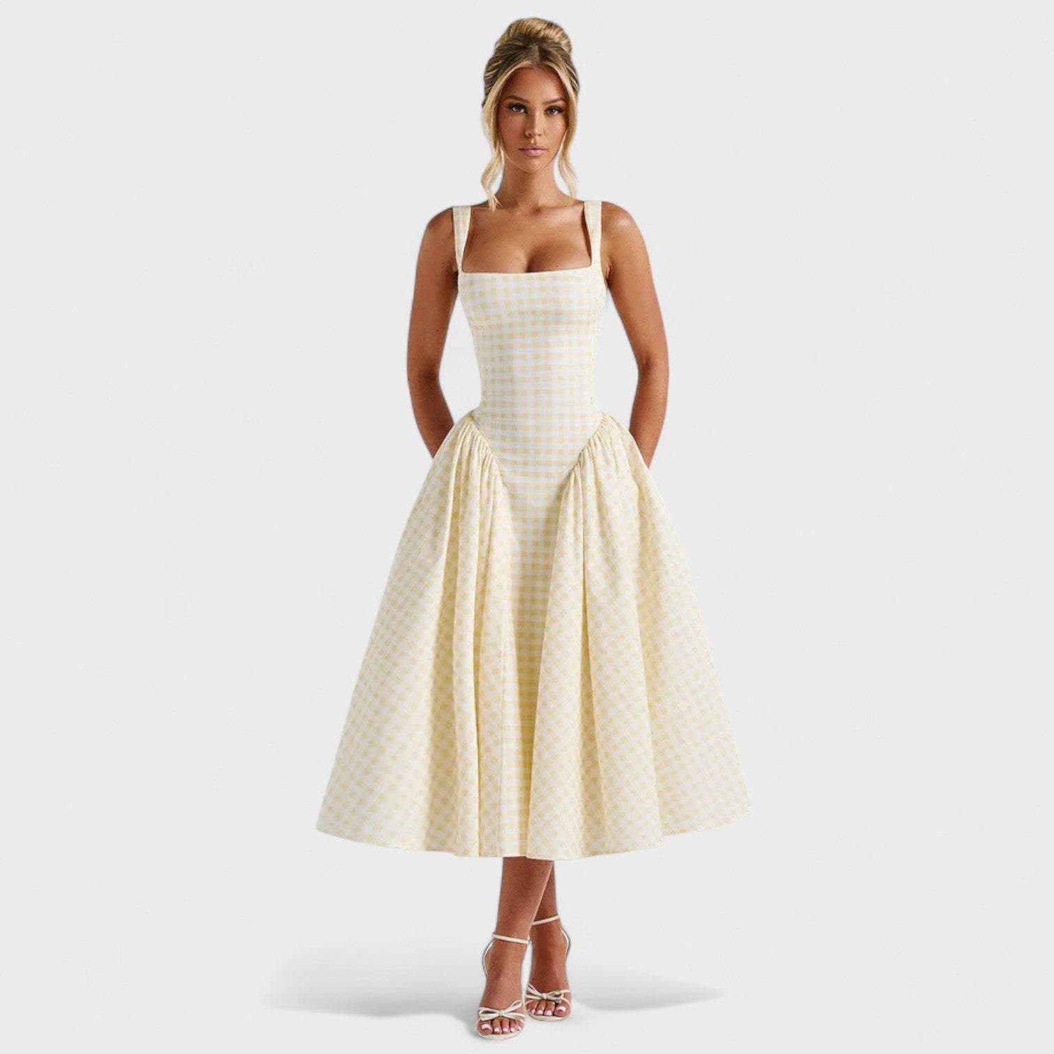O vestido midi vintage feminino