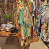 Rosário - Vestido elegante de mangas curtas e decote em V