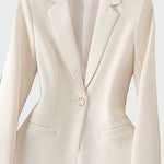 Blazer em linha moderna e elegante feminino