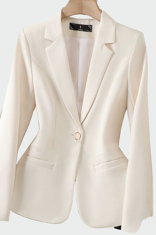 Blazer em linha moderna e elegante feminino