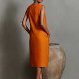 Vestido de Linho com Decote Redondo Sem Mangas e Bolsos Laterais